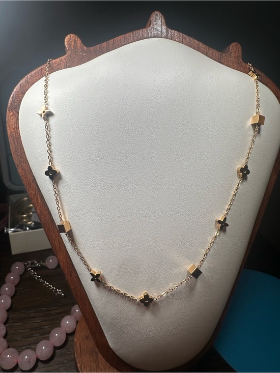 Fashion Jewelry Jewelry - Fashion Jewelry Gold Clover & Cube Station Necklace